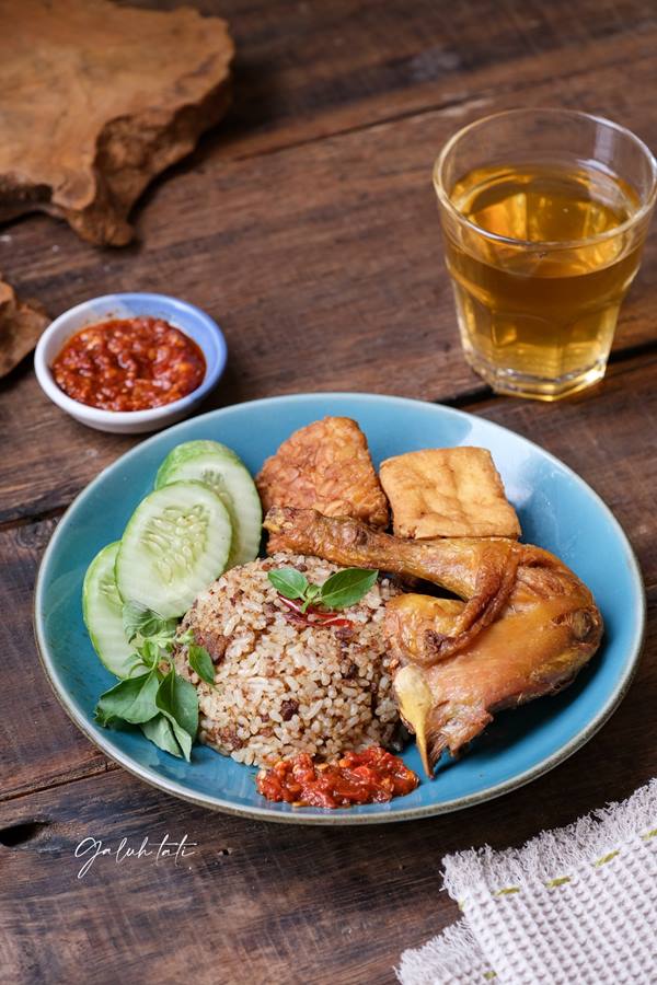 galuhtati-Nasi Tutug Oncom-Bogor-2021-Food A